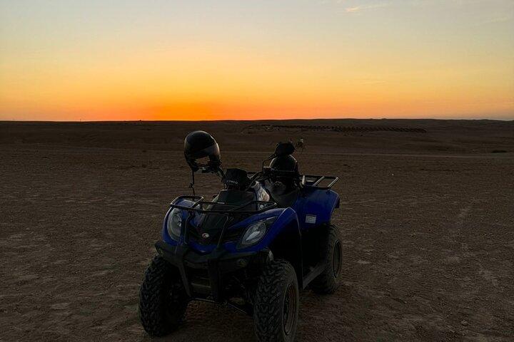 Deserto di Agafay, 2H di Quad, tè e trasferimento da Marrakech