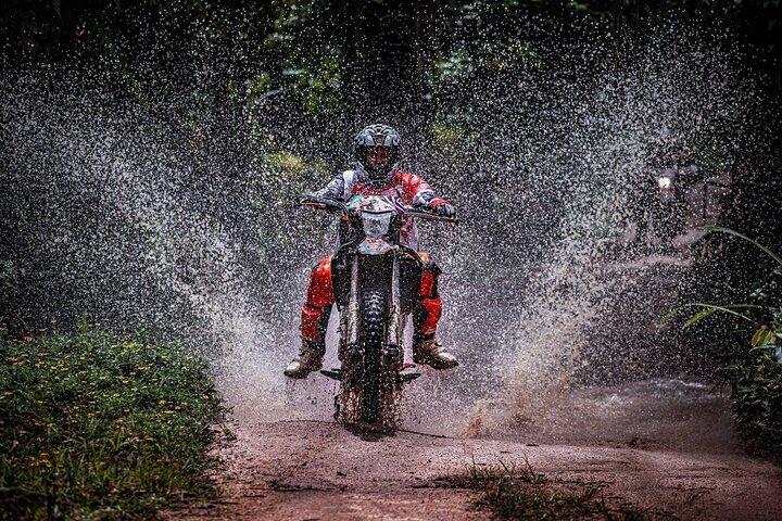 Koh Samui Enduro Motorradtour durch Dschungel und Berge