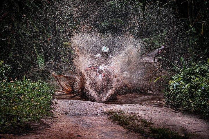 コサムーイ：エンデューロバイク少人数アドベンチャーライド