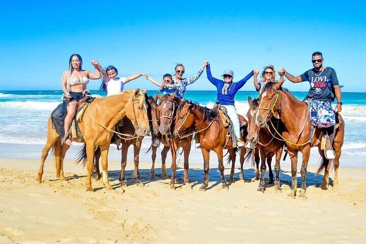Zipline and horseback ridding Adventure in Punta Cana with Stops