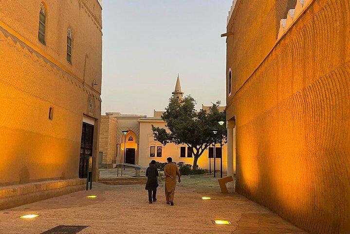 Halbtägige Tour durch Riad mit saudischem Kaffeeerlebnis