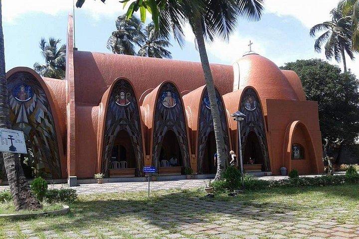 Fort Kochi Tuk-Tuk Sightseeing Tour