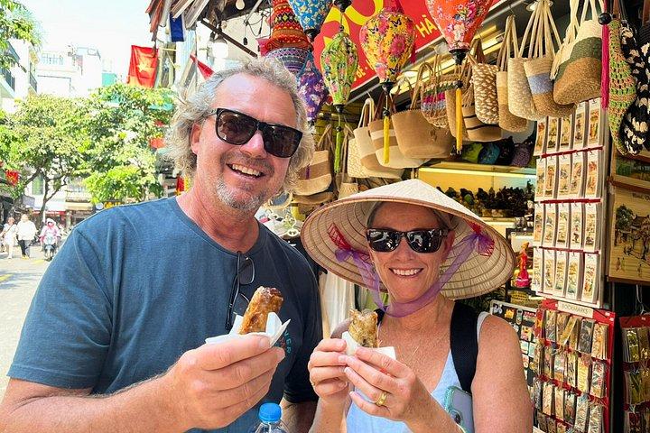 TASTE OF HANOI - ウォーキングストリートフードアドベンチャー