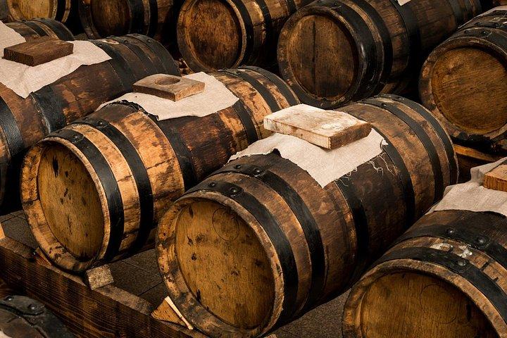 フィレンツェのパルメザンチーズ、ハム、バルサミコ酢