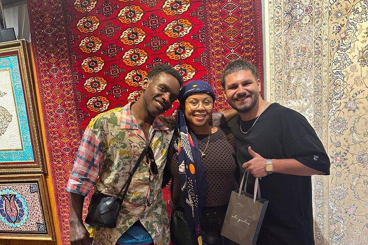 Private Rug Shopping - Learn, Watch and Buy Rugs in Grand Bazaar