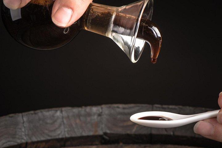 フィレンツェのパルメザンチーズ、ハム、バルサミコ酢