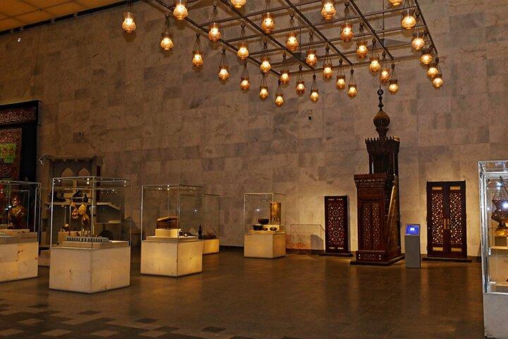 Pyramids & National Museum: A Voyage Through Egypt’s