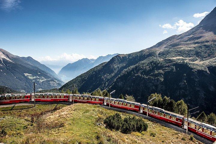Fra Milano: St. Moritz og Panoramic Bernina Express Tour