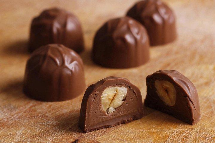 ベルギーのユニークなチョコレート作りワークショップ（ブルージュ）