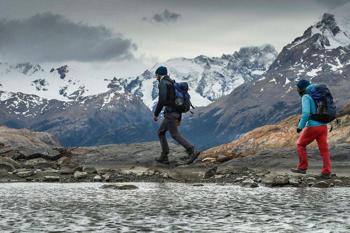 Scopri Estancia Cristina Fossil Canyon Trekking Adventure