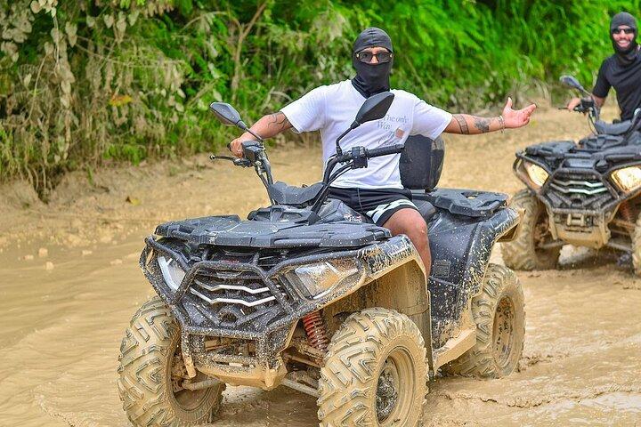 ATV でのプンタ カナ ツアー + 乗馬 ホテルへのお迎え
