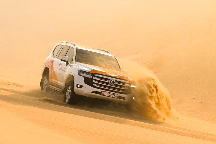 Halvdags ökensafari från Abu Dhabi