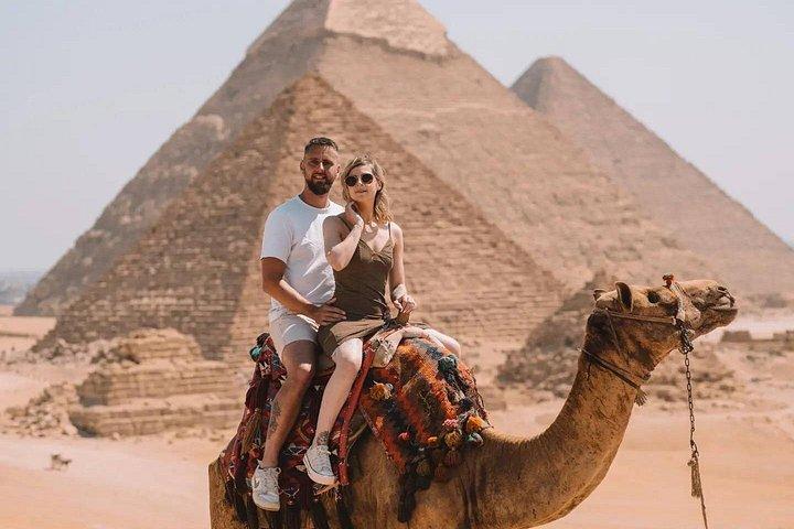 Pyramides VIP de Gizeh, Sphinx, Déjeuner, Balade à dos de chameau et pyramide intérieure
