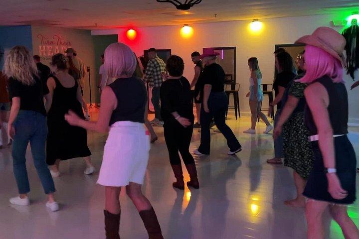 Beginner's Line Dancing Class with Instructor in Nashville