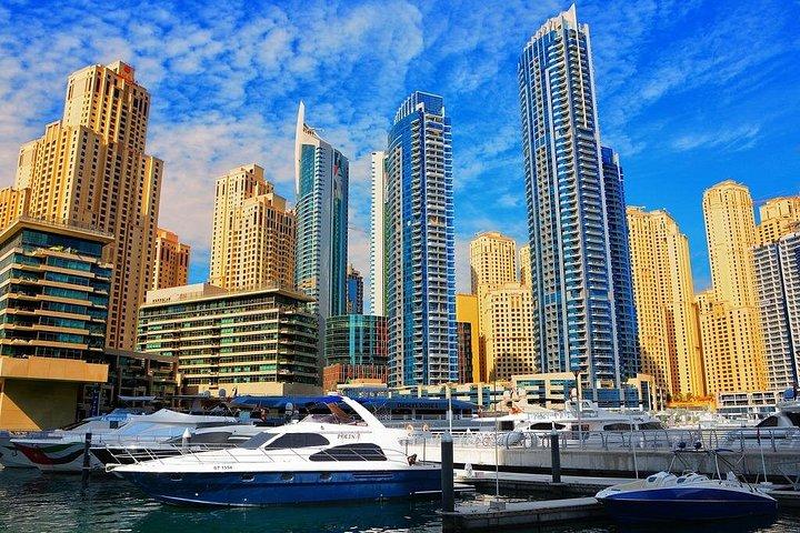 Dubai Sightseeing Tour: Explore Old and Modern City