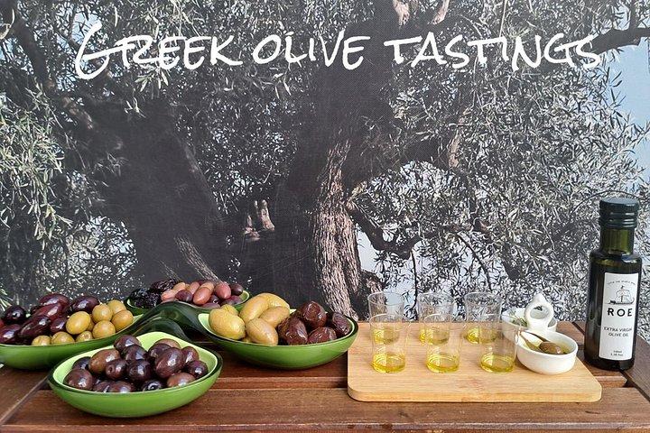 アテネでのギリシャ産オリーブとオリーブオイルの試飲