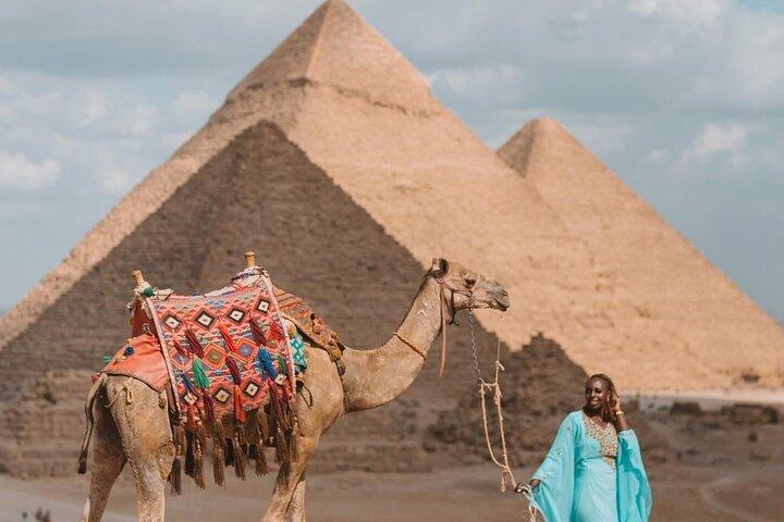 Private Giza Pyramids, Egyptian Museum, Sphinx Camel&Ride Lunch