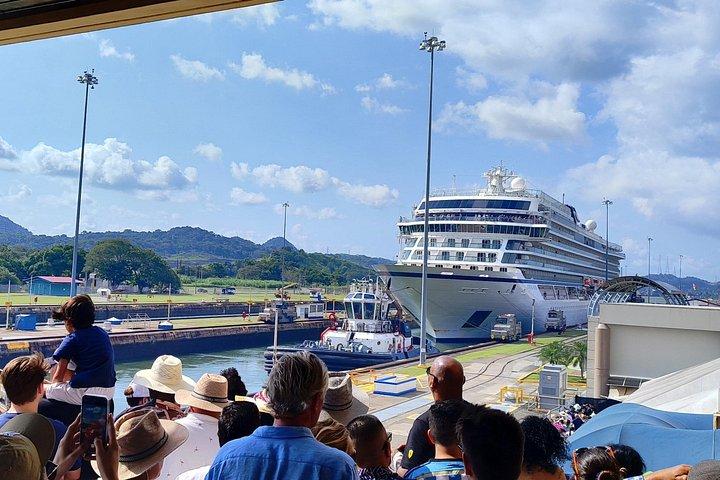 Marvelous Panama Canal Tour