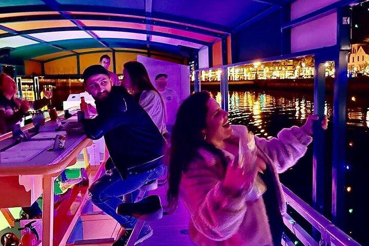 Night of Lights : n° 1 des bateaux de fête à St. Augustine, Floride