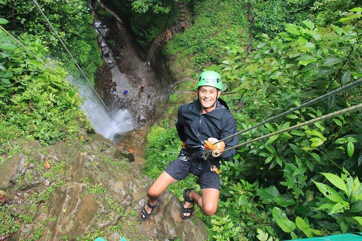 Pure Trek Canyoning e avventura in ATV a La Fortuna con pranzo