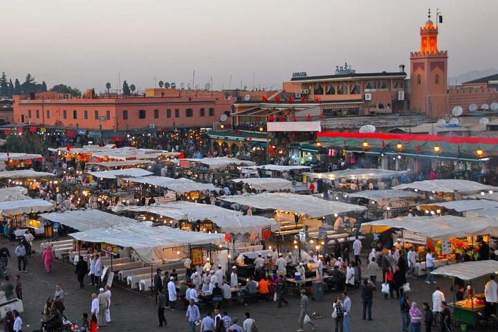 Marrakech Private Guided Tour with Luxury Transport & Local Guide