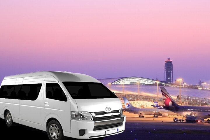 Traslado privado de hotel a aeropuerto: Suvarnabhumi (BKK)