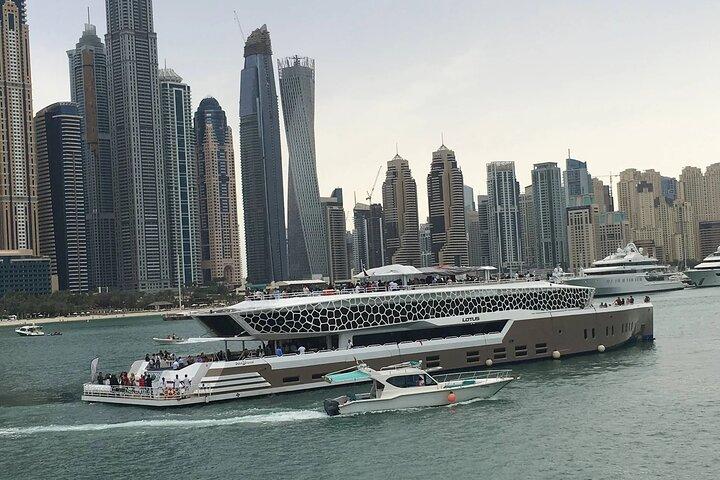 6 dagen en 5 nachten Dubai en Abu Dhabi Tour
