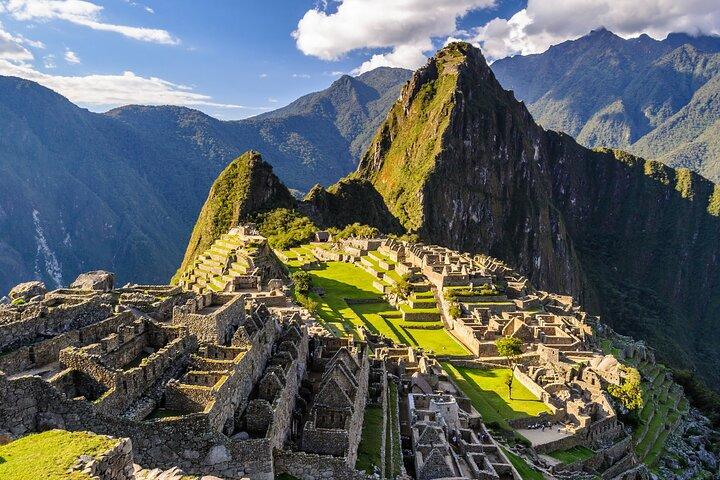 Excursão de 5 dias em Cusco Machu Picchu Sacred Valley e Rainbow Mountain