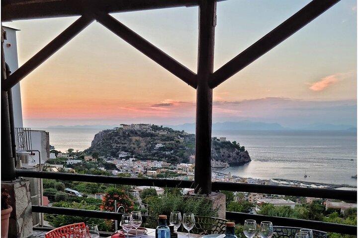 Private Tour auf der Insel Ischia mit Weinprobe