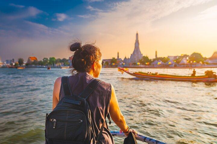 Traditionele Longtail Boottocht in Bangkok Canals
