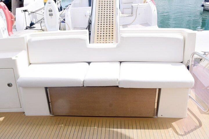 Crociera privata in yacht di lusso a Dubai Marina