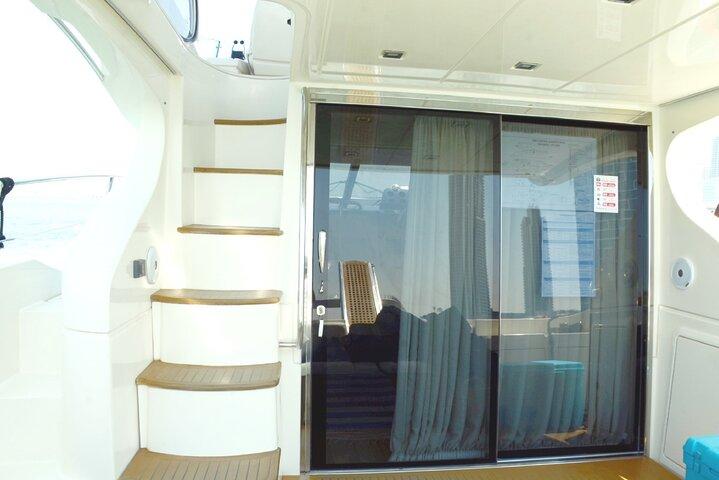 Crociera privata in yacht di lusso a Dubai Marina