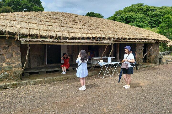 Private Halbtagestour Manjanggul Lavaröhre in Jeju Insel