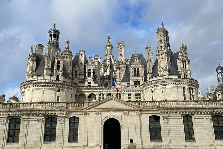 Chambord Castle Small Group Tour by Minivan from Paris