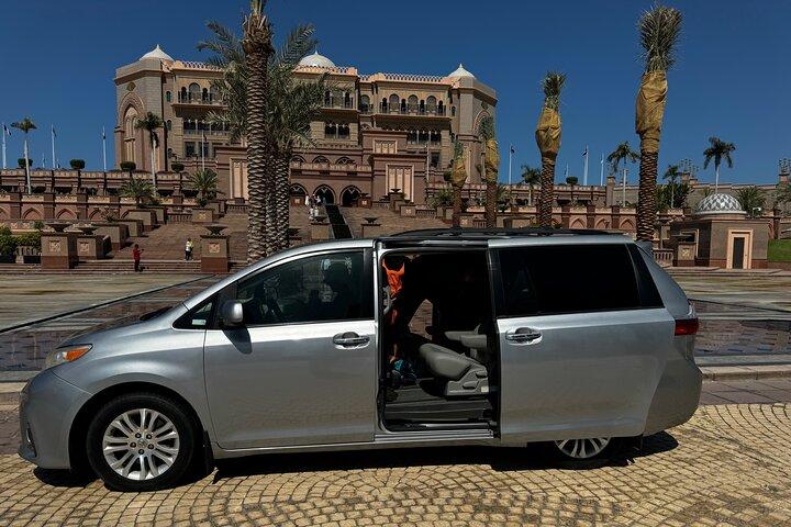 Dubai ⇆ Fujairah Flughafen/Stadt Privater Hin- und Rücktransfer