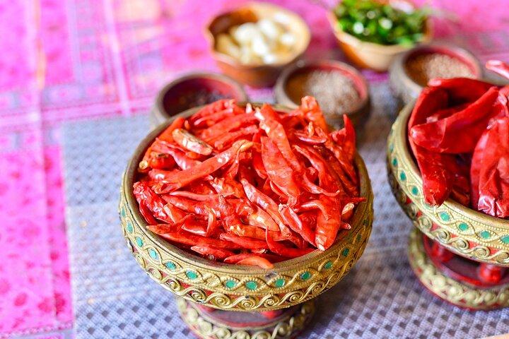 クラビのタイチャームクッキングスクールで最高の料理教室