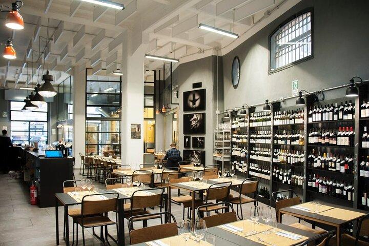 Degustazione di Vini Unica in Enoteca a Roma Zona San Pietro