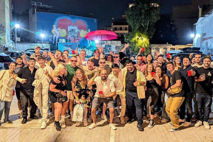 Athens Party Pub Crawl w / 1 hora de barra libre y discoteca VIP Acceso