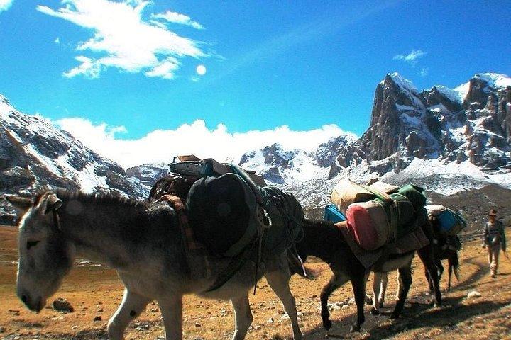 Huaraz: Mini Huayhuash Trek- 4D/3N