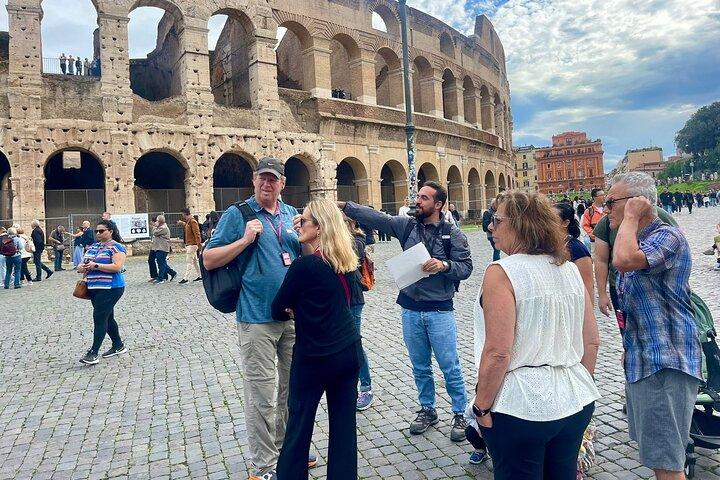 Visite guidée à pied du Colisée, du Forum romain et du mont Palatin
