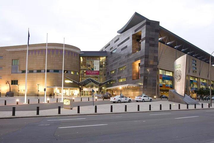 Wellington Private City Tour. Hotel o Porto pick up. Biglietti incl