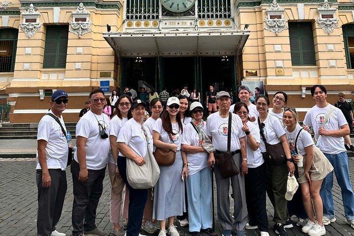 [Kostenlose E-sim] Private Ho-Chi-Minh-Stadtrundfahrt mit Flughafenabholung