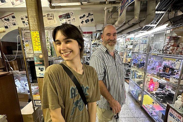 東京でチルアウト： 地元の友達とのプライベートツアー