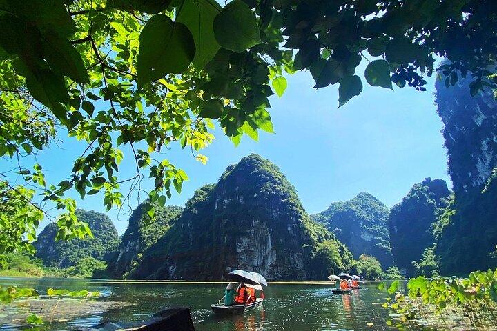 Ninh Binh Gateway Small Group Dagstur fra Hanoi (max 9 personer)