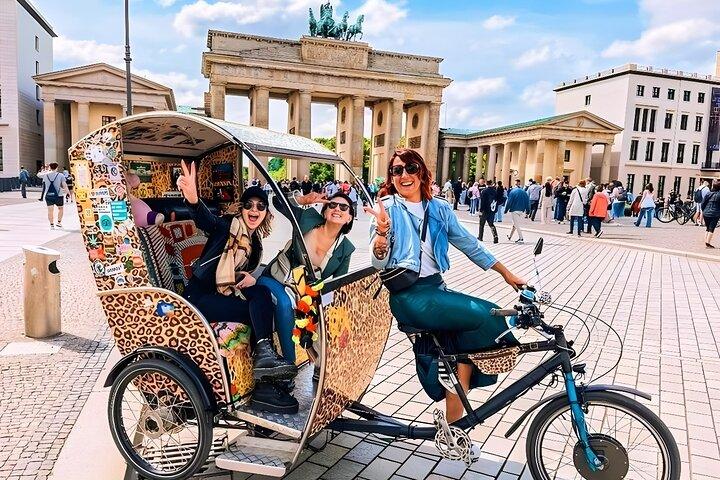 Visite guidée privée de la ville en pousse-pousse à Berlin