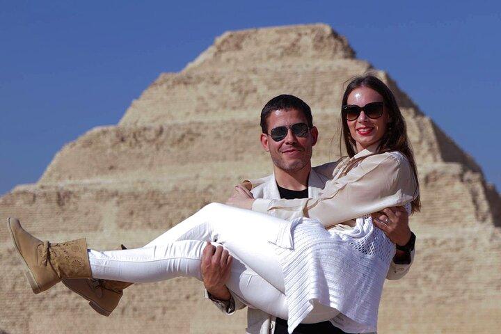 Piramides, Memphis, Sakkara dagtocht zonder extra kosten.
