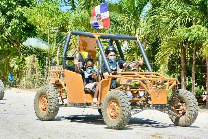 Double Driver Buggy Adventure i Punta Cana for 2 Pax