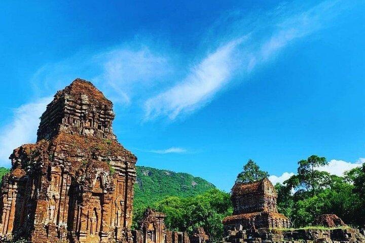 Privat dagstur till My Son Sanctuary och Marble Mountains
