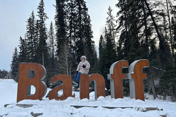 Banff nach Calgary YYC Flughafen Shared Shuttle
