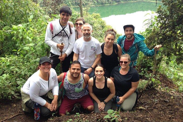 Wandern Sie zum heiligen Chikabalsee, dann Tour durch ein Maya-Dorf - Ganztag